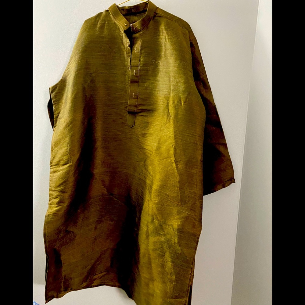 Men's Gold Long Sleeve Shirt